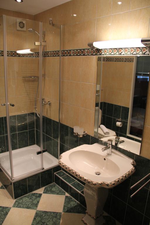 Wali'S Hotel Bielefeld Pokoj fotografie