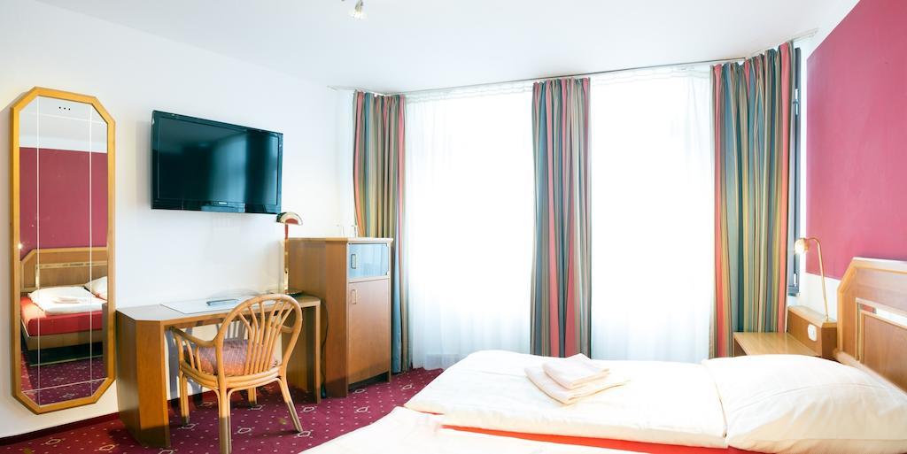 Wali'S Hotel Bielefeld Exteriér fotografie